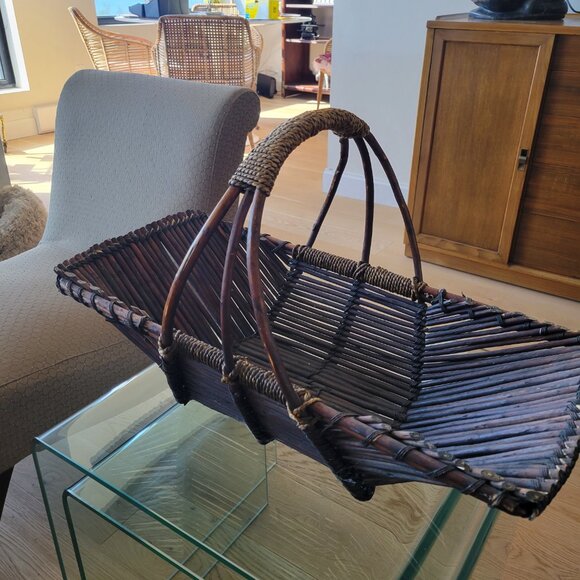 LARGE VINTAGE DECORATIVE BASKET WITH ROPE ACCENTS - Picture 4 of 5